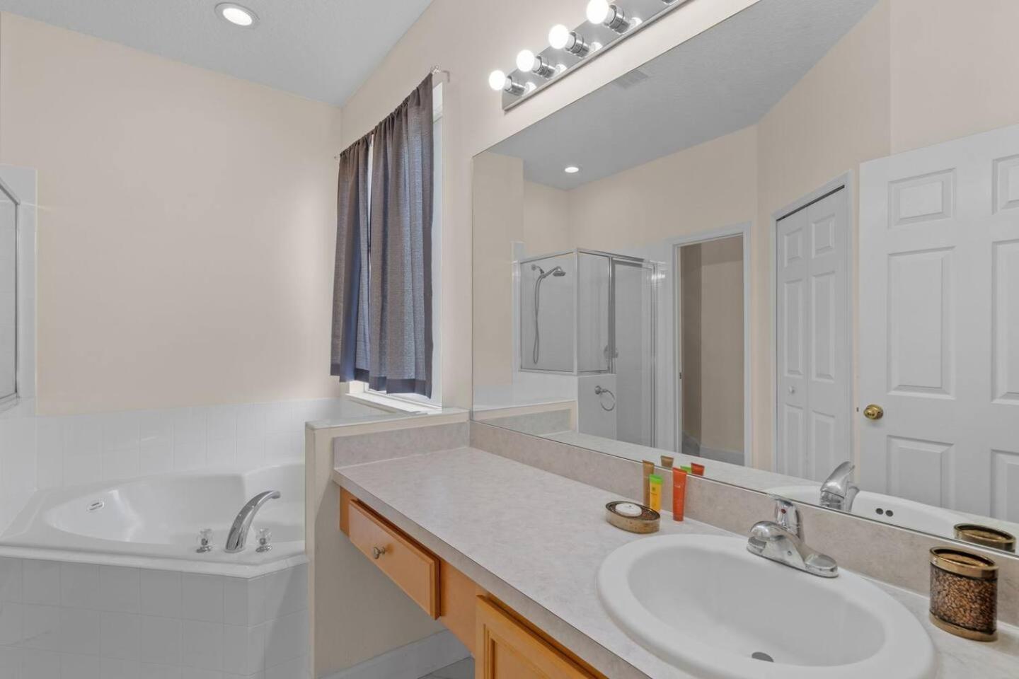 6 Bedroom 5 Bathroom Emerald Island 2601 Ib Kissimmee Zewnętrze zdjęcie